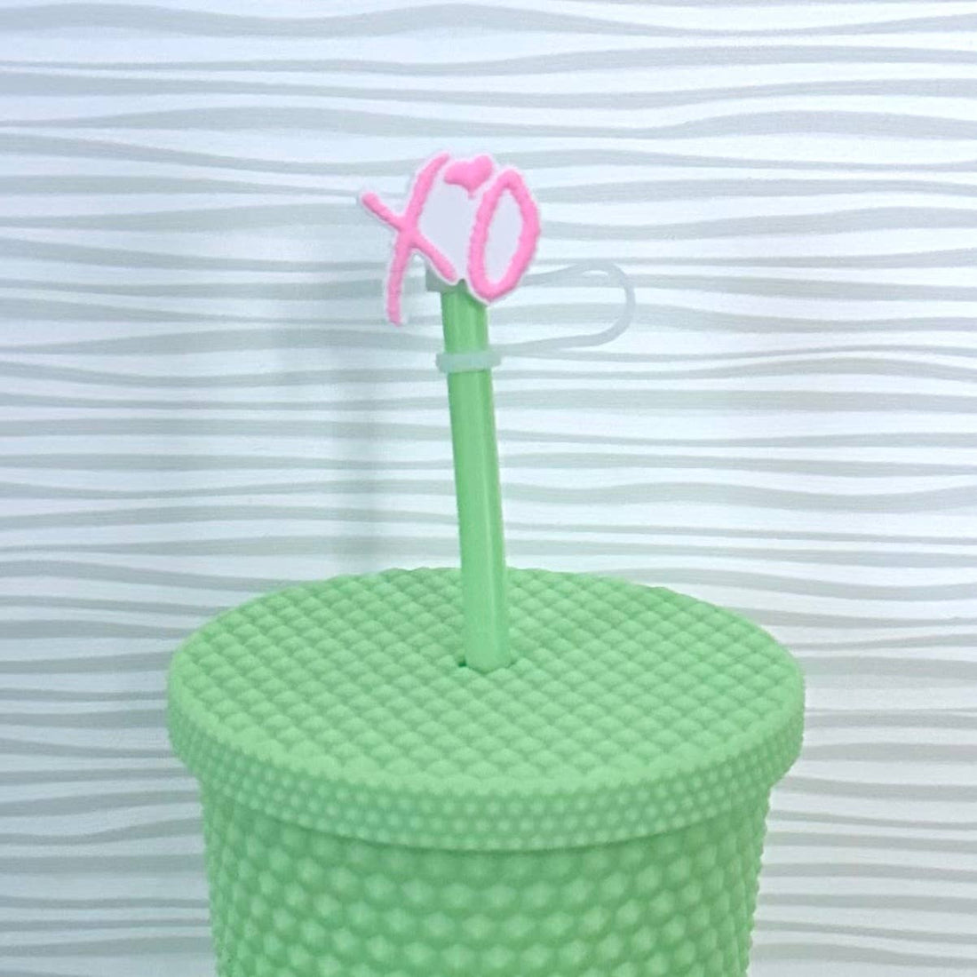 XO Straw Cover