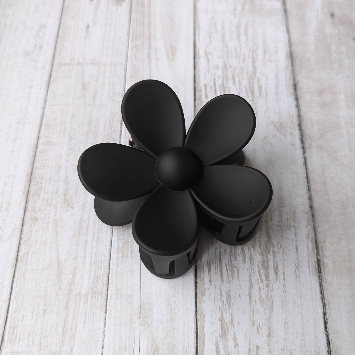 Daisy Flower Matt Hair Claw